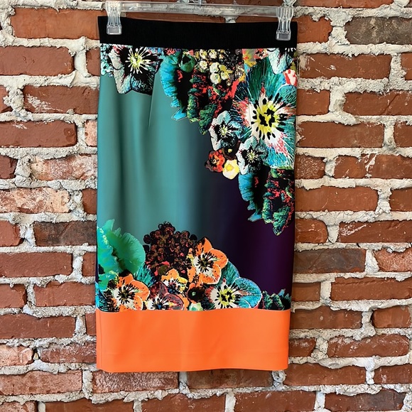 Milly Skirt and Top Matching Set in Size M - Picture 3 of 8